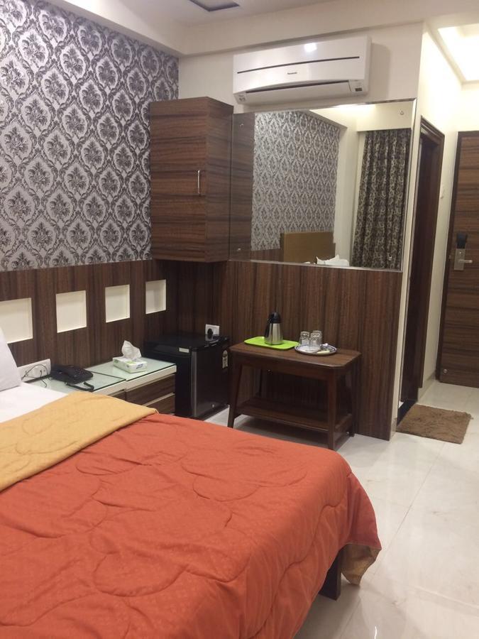 Hotel Antique - Colaba Bombay Extérieur photo